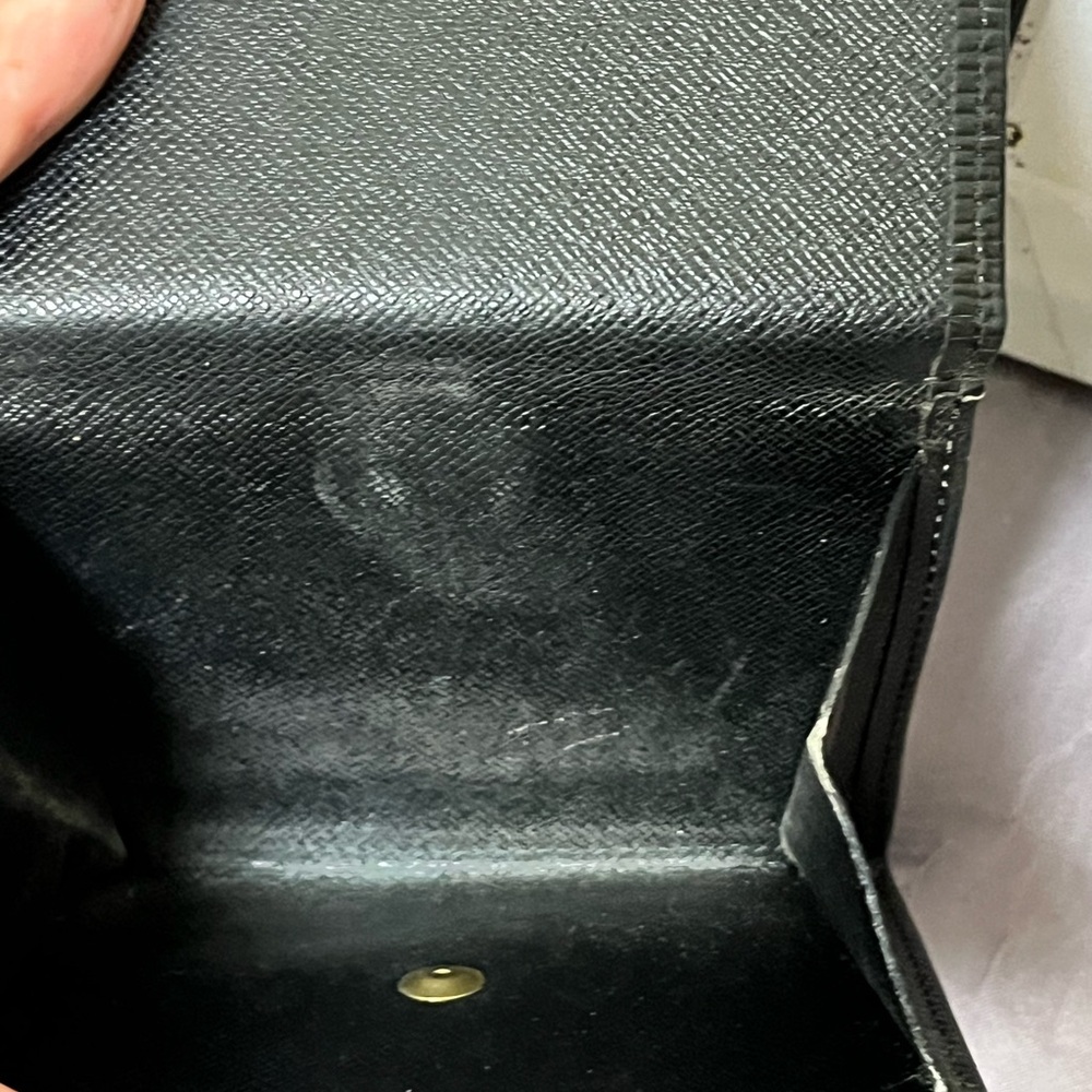 Louis Vuitton Black Epi Leather Wallet - Picture 4 of 8